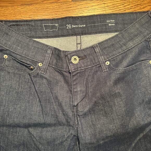 Levis Jeans Womens Demi Curve Blue 26x32 Mid Rise Skinny - Picture 3 of 7